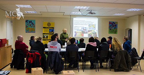 Educational seminar session about conservation detection dogs